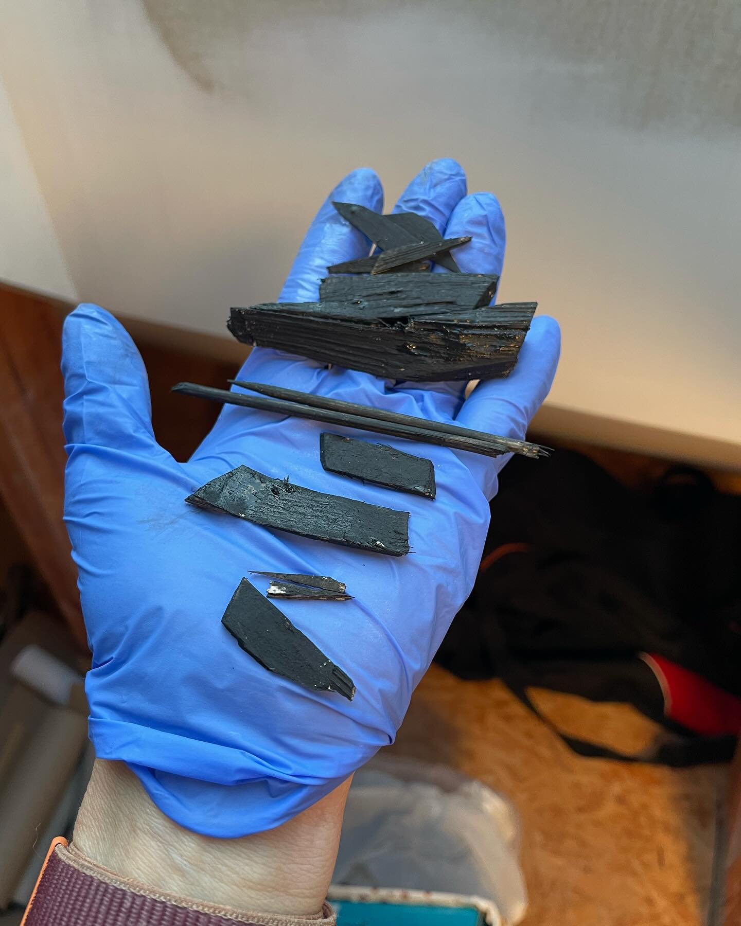 Czarny statek pod księżycem - zdjęcie 3