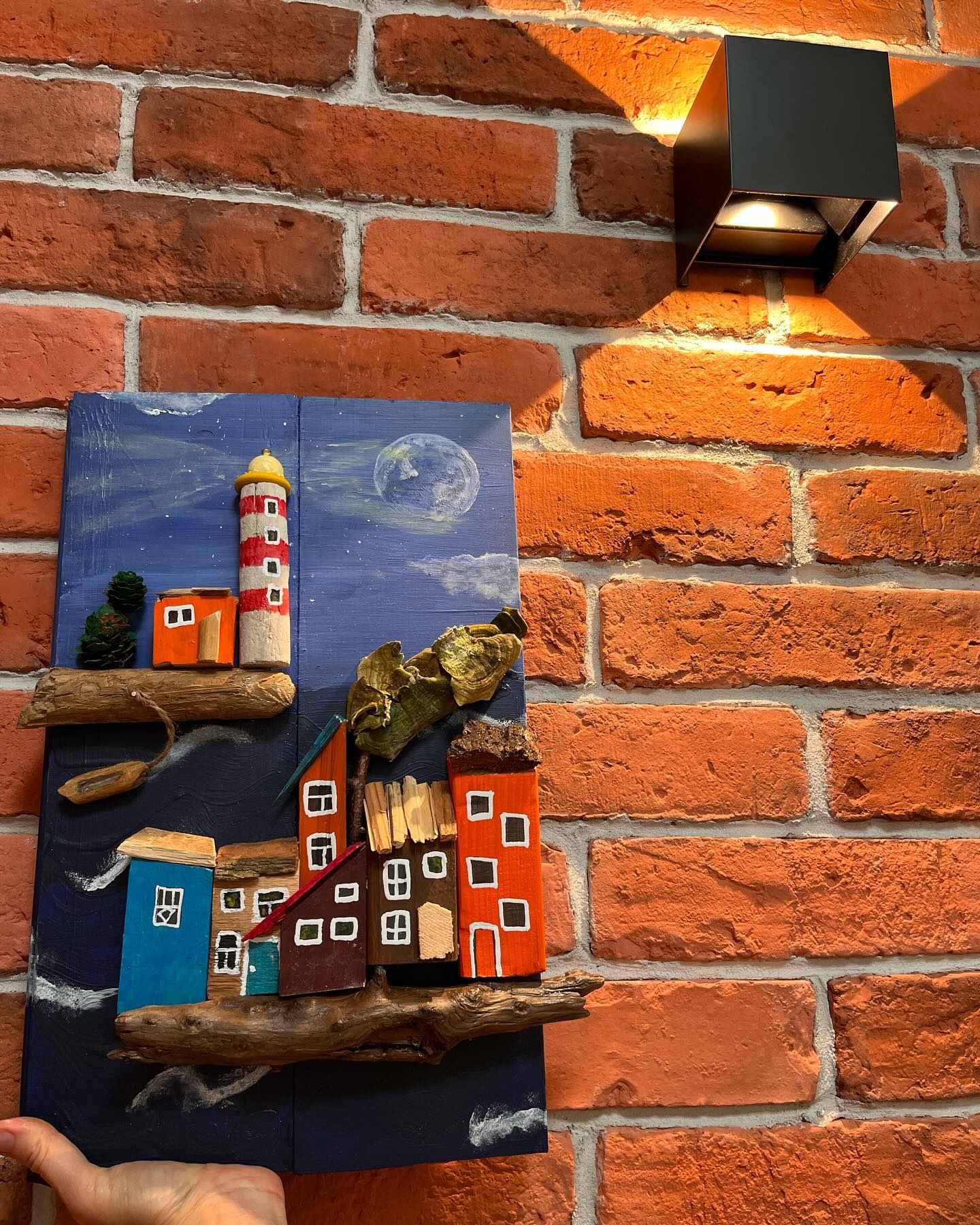 Latarnia w pełni - zdjęcie 2